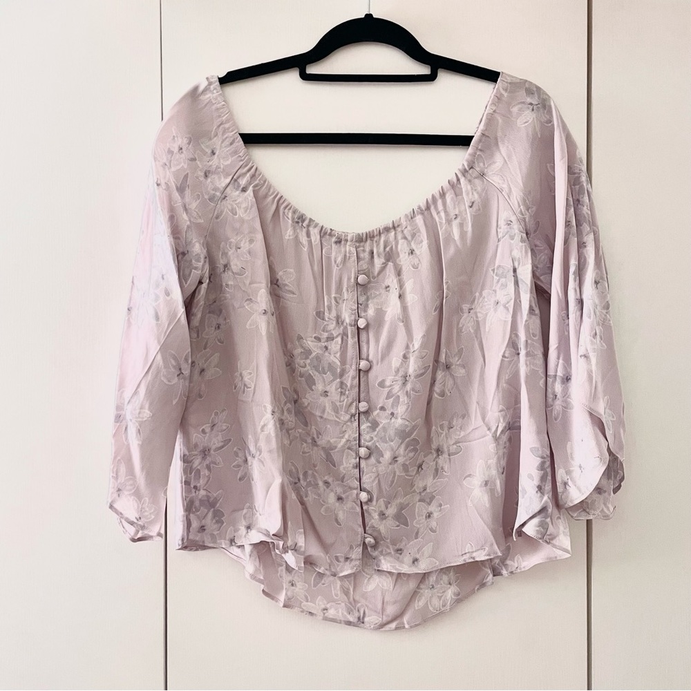FLYNN SKYE Cute Soft Lilac Floral Bohemian Button Down Flowy Sleeves Blouse Top
